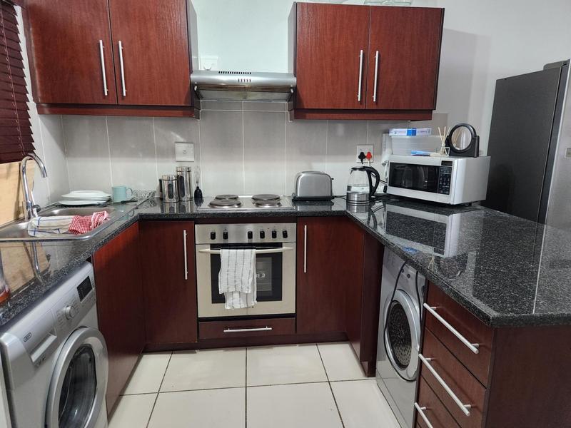 To Let 2 Bedroom Property for Rent in Salt River Western Cape